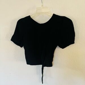 Forever 21 Black Puff-Sleeve Cropped Tie Front Top